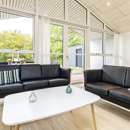 Luxury Retreat By - By Traum Nyaraló